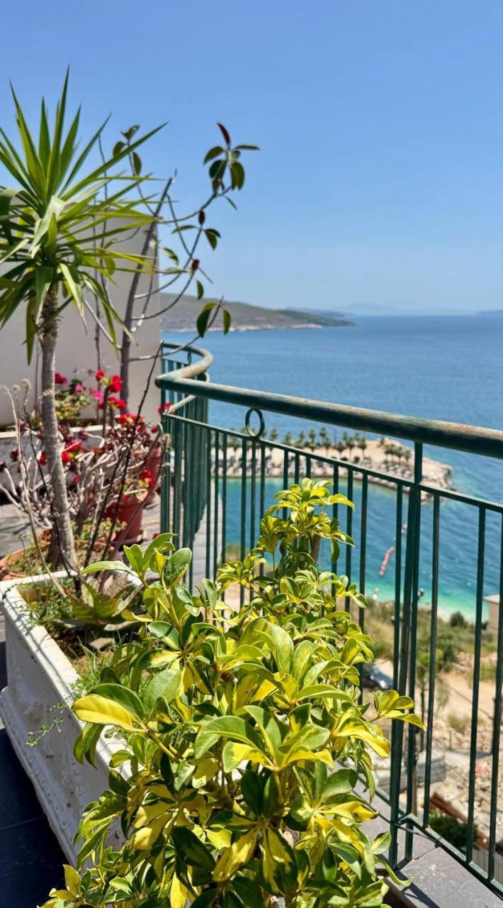 Orange Sea View Penthouse Apartamento Sarandë