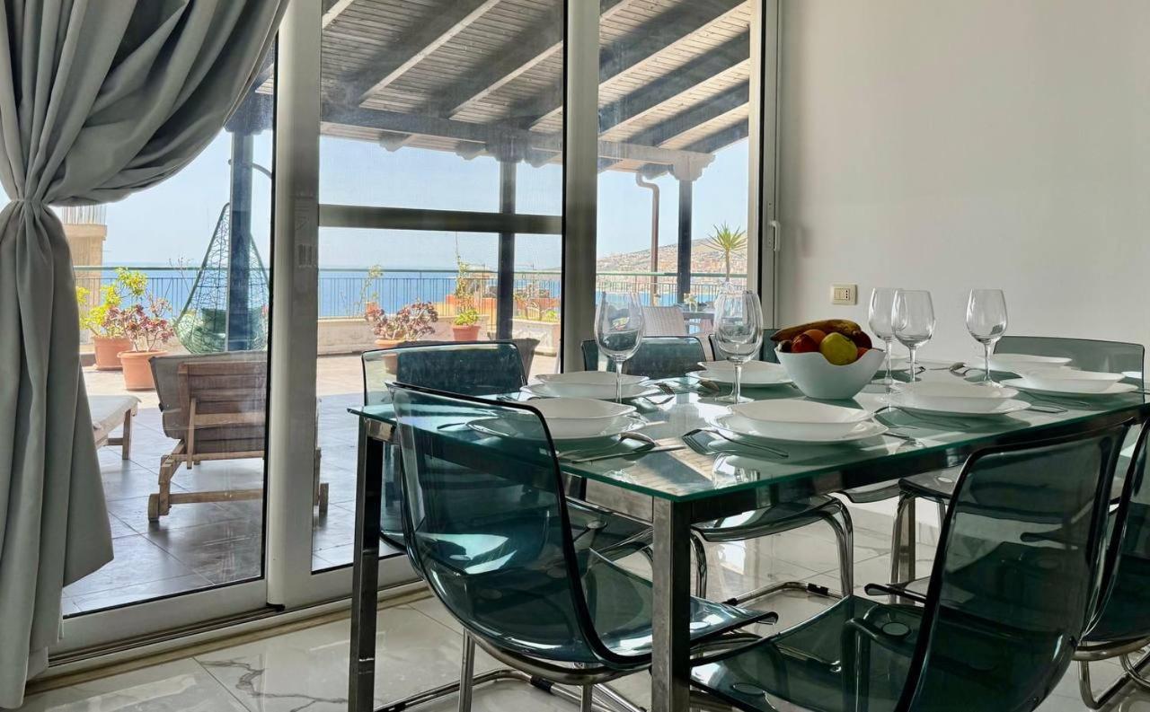 Apartamento Orange Sea View Penthouse Sarandë