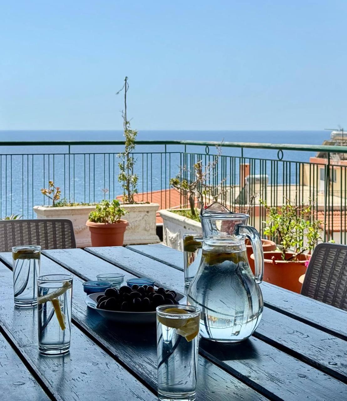 Orange Sea View Penthouse Apartamento Sarandë
