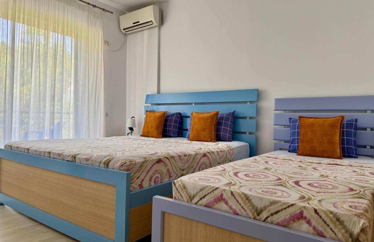 Orange Sea View Penthouse Apartamento Sarandë